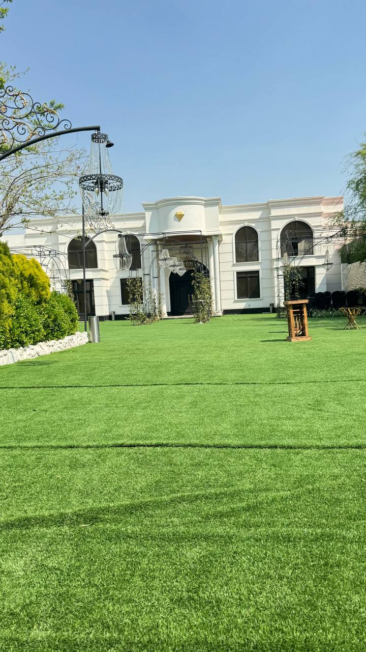 باغ 23